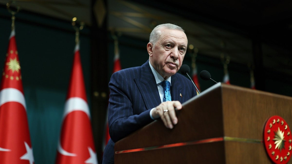 Erdoğan’ı Kızdıran “Bakanlık” Teklifi: Kulisler Isındı, AK Parti’de Kartlar Yeniden Dağıtılıyor