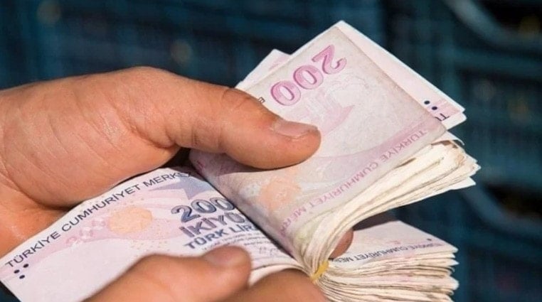 Evde bakım yardımı ödemeleri hesaplara yatırılmaya başlandı.