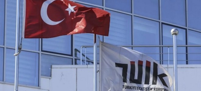 Hizmet üretim endeksi yıllık %4,5 yükseldi.