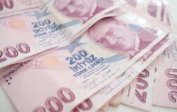 Hükümetin kamu işçilerine yaptığı zam teklifi açıklandı.