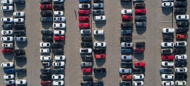 İhracatta en büyük pay otomotiv endüstrisine ait.