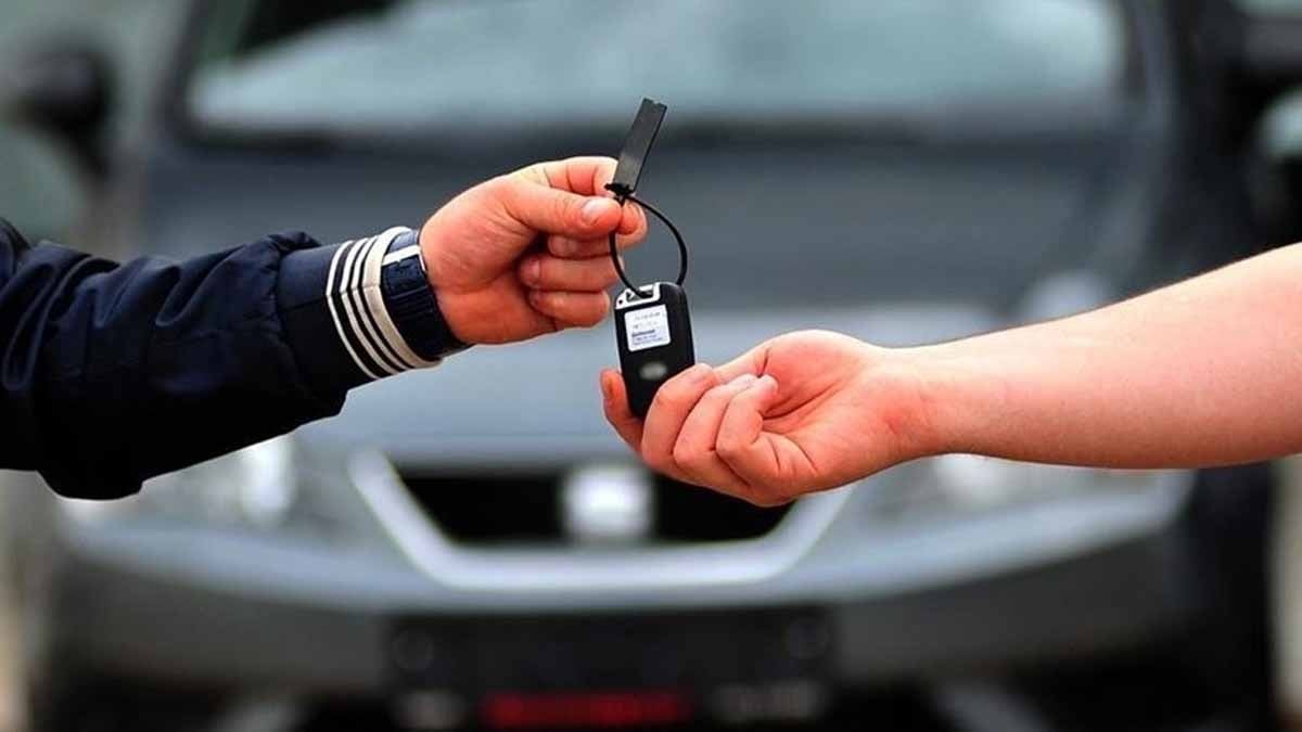 İkinci el araç satışında modele göre değeri azaltan renkler!