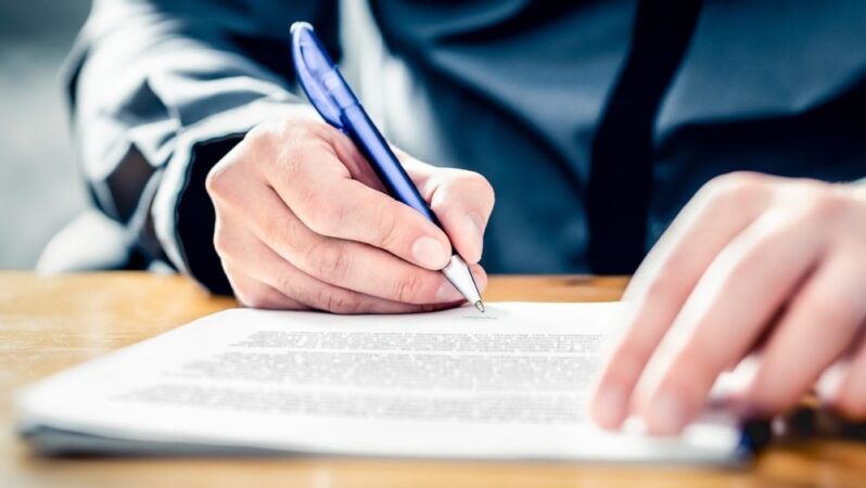 İşten ayrılan işçiye bu belgeyi vermeyenlerin başı dertte: Binlerce lira ceza uygulanabilir.