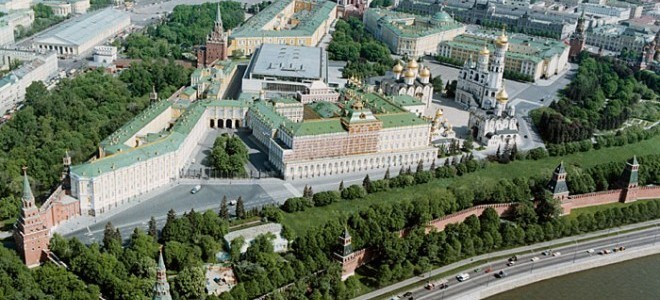 Kremlin açıkladı: Ukrayna ile müzakerelerin yeni turu bu hafta belli olacak.