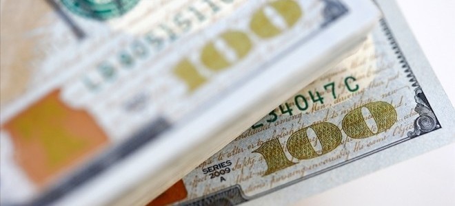Nisan ayında özel sektörün yurtdışı kredi borcu yükseldi.