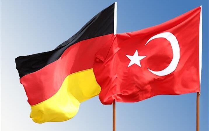 OECD, Türkiye’nin büyüme tahminini azaltırken Almanya’nınkini artırdı.