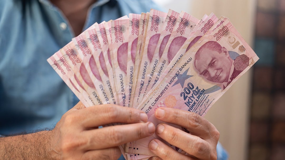 SGK uzmanı, en düşük emekli maaşıyla ilgili kesin rakam açıkladı.