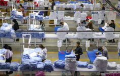 Tekstil devi zor dönemler yaşıyor! Konkordato kararı sonrası fabrikasını satışa sundu.