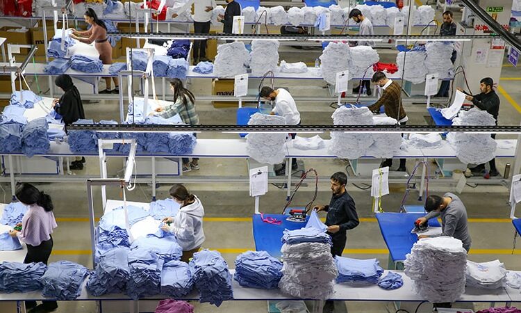 Tekstil devi zor dönemler yaşıyor! Konkordato kararı sonrası fabrikasını satışa sundu.
