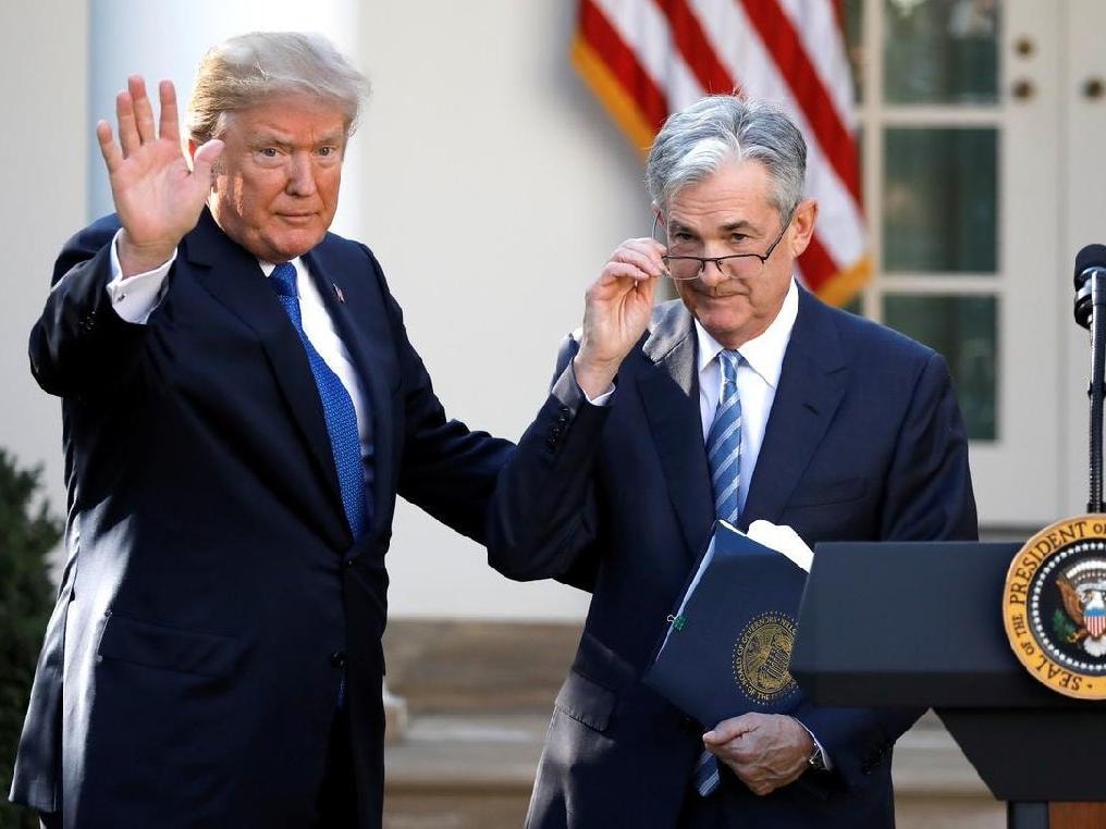Trump, Fed Başkanı Powell’ı ‘görevden almayacağını’ söyledi.