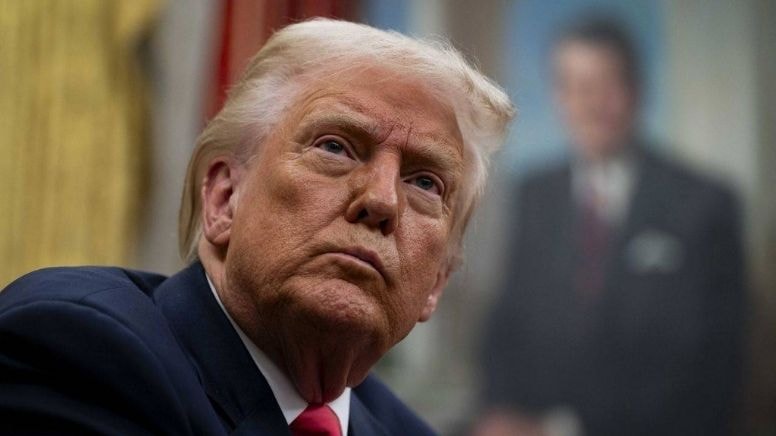 Trump, İngiltere ile ticaret anlaşmasını imzaladı.