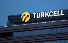 Turkcell, bilişim firmasını devralma kararı aldı.