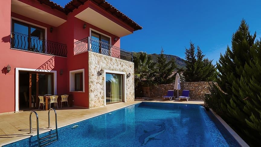 Villa kiralamanın maliyeti şok etkisi yarattı! Tatilciler için olumsuz gelişme