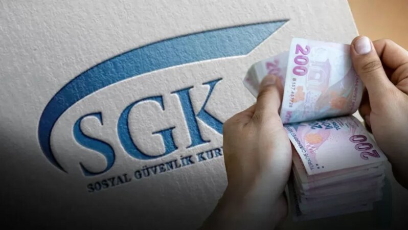Yüksek emekli maaşı hedefleyenler için önemli uyarı: SGK’nın bu kuralı parayı artırıyor.