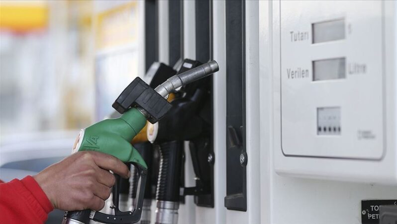 Zamların ardından akaryakıtta indirim geliyor!