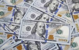 Merkez Bankaları Kafa Kafaya Verdi: Ne Olacak Bu Doların Hali?
