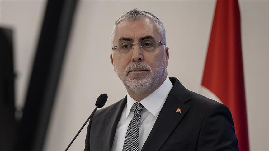 Bakan Işıkhan: Engelli vatandaşlarımızın istihdamda daha güçlü bir şekilde yer almalarını sağlayacağız.