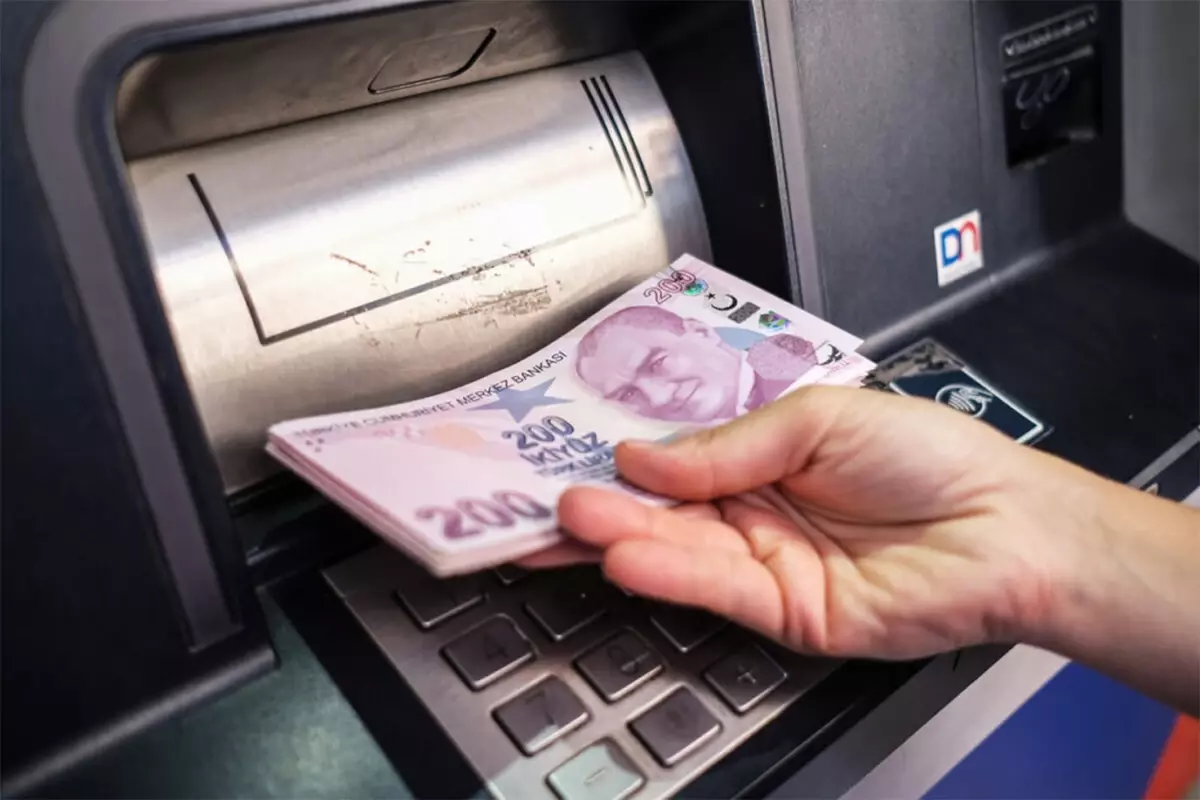 Bankadaki 100 bin lira kayboldu! Mahkeme bankayı sorumlu buldu.