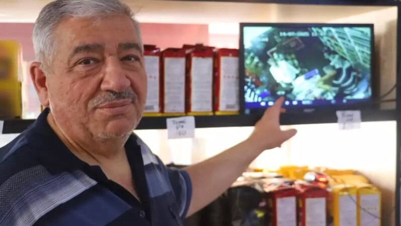 Dilencinin günlük kazancı, 30 yıllık esnafa ders verdi.