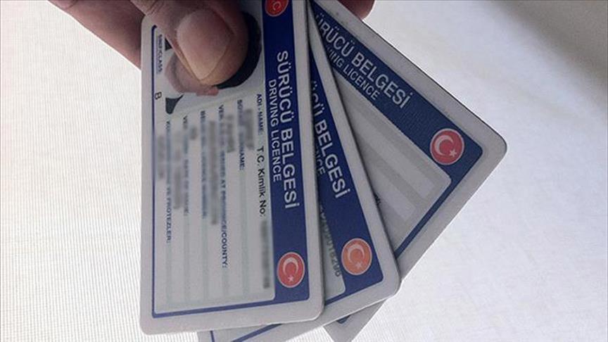 Eski tip ehliyetler 1 Ağustos’tan itibaren geçerliliğini yitirecek