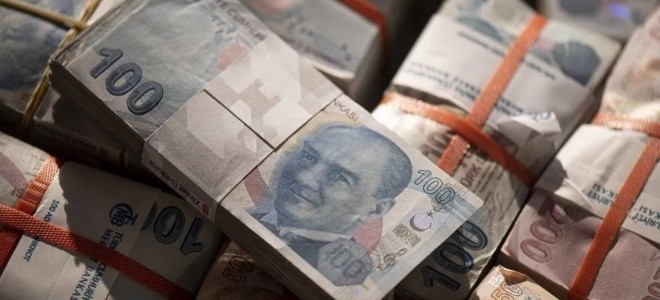 Hazine, üç ihale ile 90 milyar TL’yi aşan bir borçlanma gerçekleştirdi.