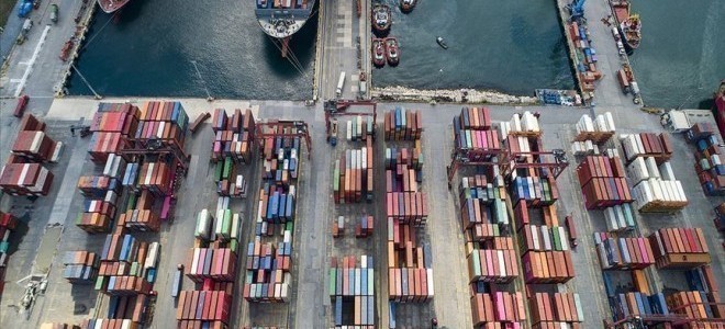 İstanbul, yılın ilk yarısında 6 milyar dolarlık ihracat gerçekleştirdi.