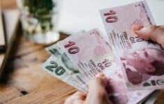 Kademelere Göre Artışlı Memur Maaşları