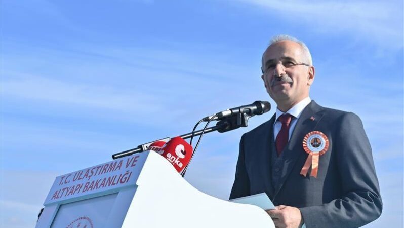 Karayolunda taşıt hareketliliği üçe katlandı.