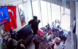 Kayseri’de Baba-Oğul Terziye Saldırısı: Darp Edildi, Yardım İstedi