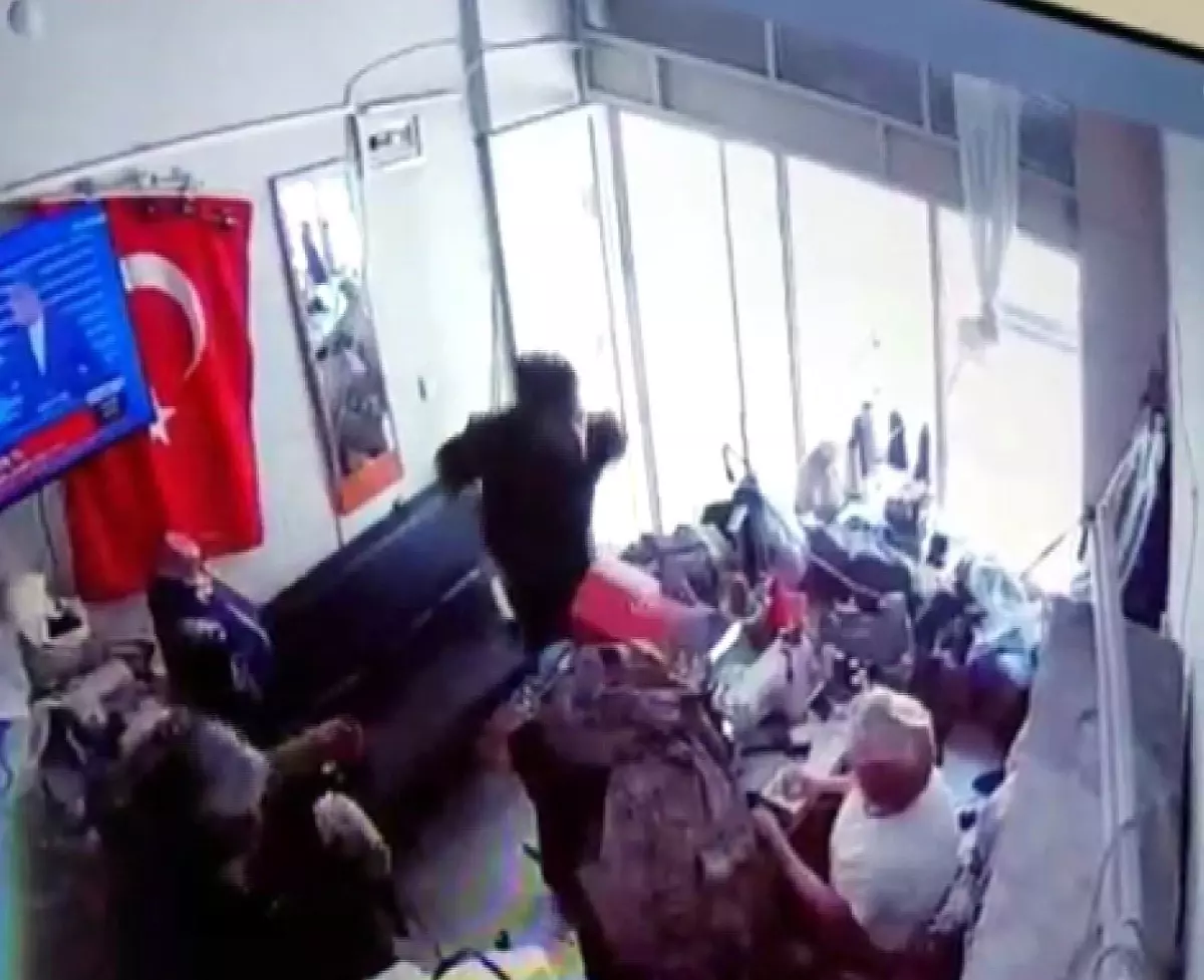 Kayseri’de Baba-Oğul Terziye Saldırısı: Darp Edildi, Yardım İstedi
