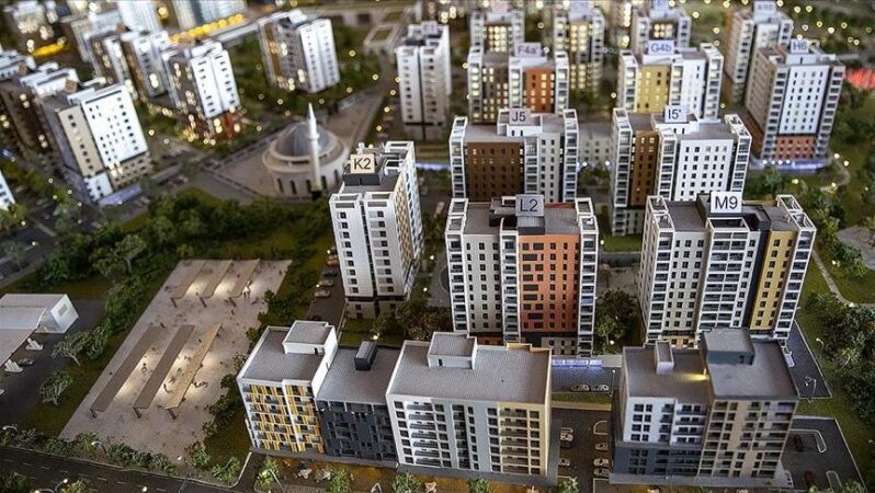 Konut fiyatlarındaki reel düşüş 17 aydır sürüyor.