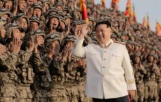 Kuzey Kore lideri Kim, Rusya’ya Ukrayna’ya karşı ‘koşulsuz destek’ vereceğini ifade etti.