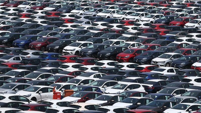 Otomobil ve hafif ticari araç pazarı ocak-haziran döneminde %5,1 büyüdü.