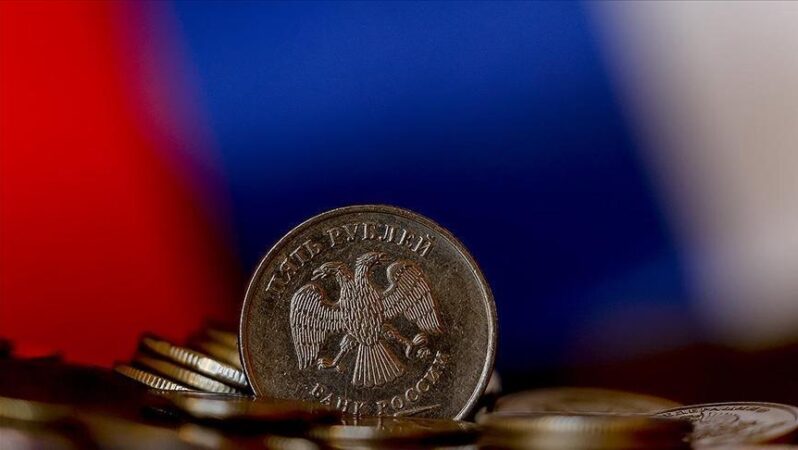 Rusya’nın dış ticaretinde ruble ana para birimi oldu.