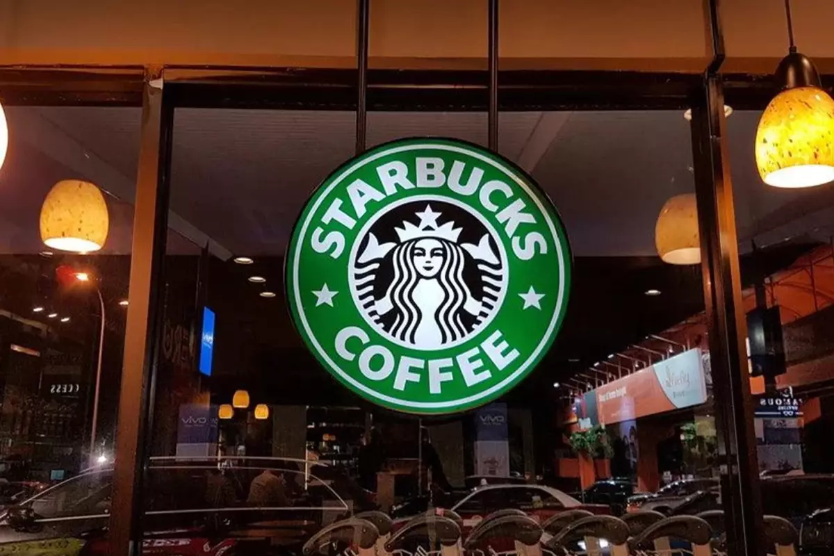 Starbucks’ın dünya çapındaki satışları düştü
