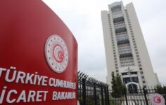 Ticaret Bakanlığı, 531 firmaya dahilde işleme izin belgesi sundu.