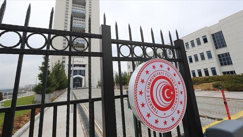 Ticaret Bakanlığı’ndan ‘indirimli satış’ tanıtımı yapan satıcılara uyarı