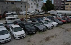 Trafikten men edilen araçlar için yeni düzenleme! 6 ay içinde alınmazsa devlet satışa çıkaracak.