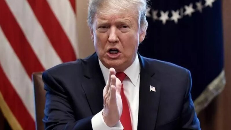 Trump’tan çarpıcı iddia! İki ünlü ismi rüşvetle itham etti.