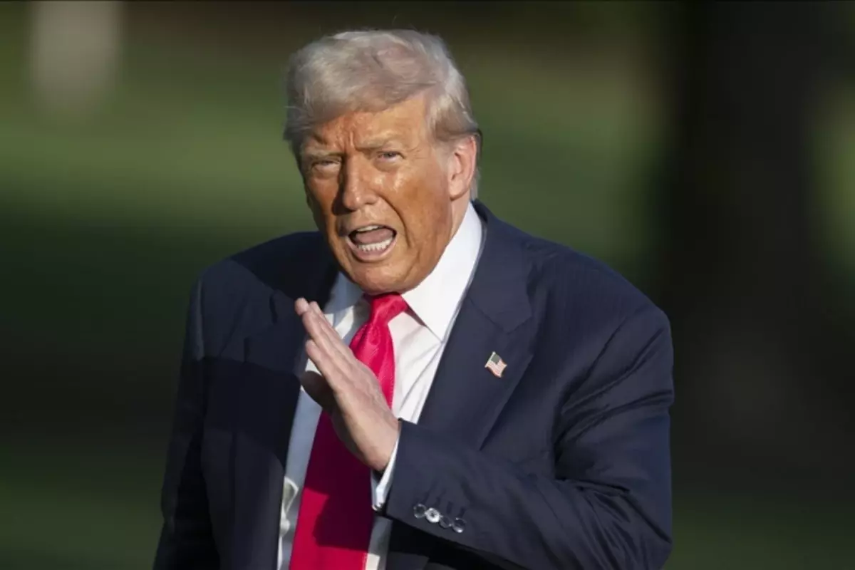 Trump’tan Fed Başkanı Powell’a sert eleştiriler: Çok aptal.