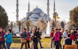 Turizm gelirinde ilk 6 ayda tarihî rekor kırıldı