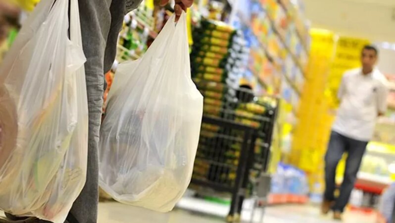 Yarından itibaren karekod uygulaması zorunlu hale geliyor! Marketler, kasaplar ve restoranları kapsayacak.