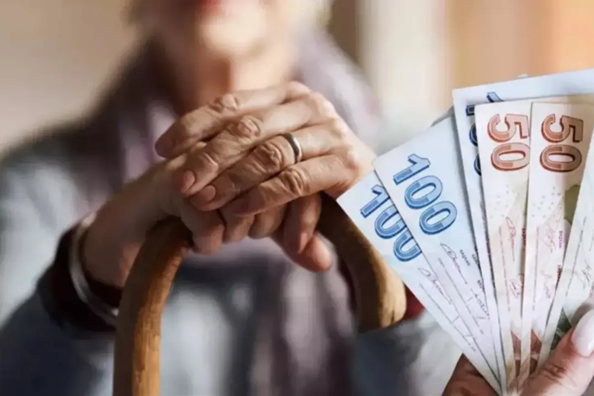 Yarış kızıştı! Emeklilere en yüksek promosyonu veren bankalar burada