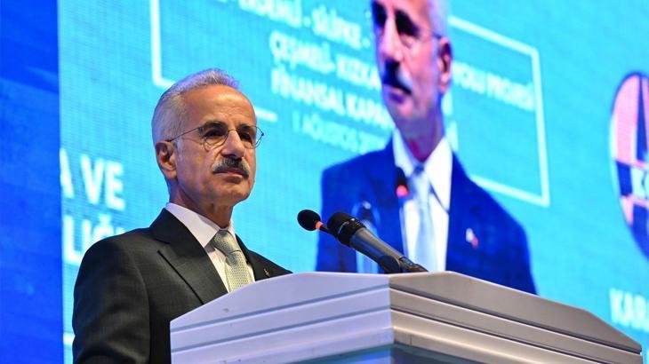 8 bankadan Çeşmeli-Kızkalesi Otoyolu’na 884 milyon euro finansman