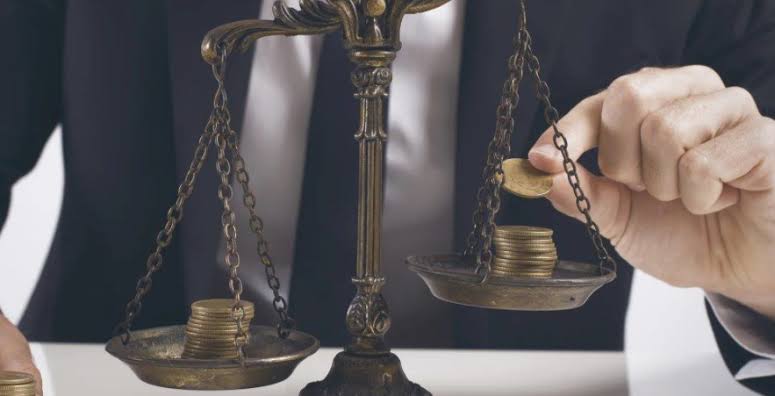 24 Yaşında 8.275.000.000 TL Tazminat Kazandı