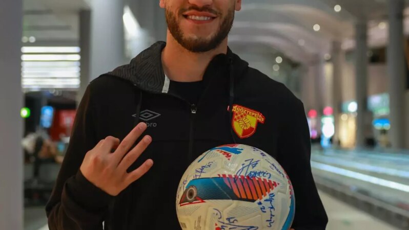 Artık yok Romulo! Türk futbolunun transfer rekorlarından birini egale etti.