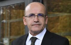 Bakan Şimşek, cari açık rakamlarını değerlendirdi.