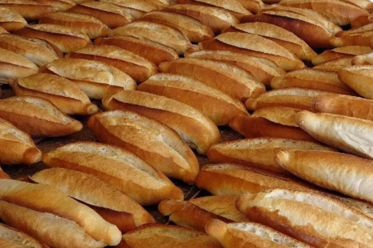 Başkan Balcı’dan ekmek zammı açıklaması: Türkiye genelinde sınırlama getirildi!