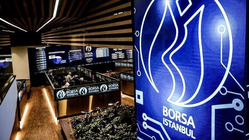 Borsa İstanbul günü tarihi bir rekorla kapattı.