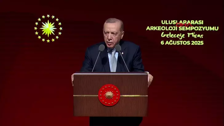 Erdoğan: Tarih ve kültürel mirasımızı koruyup gelecek kuşaklara ileteceğiz